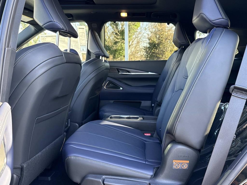 New 2026 INFINITI QX60 Sport image 18