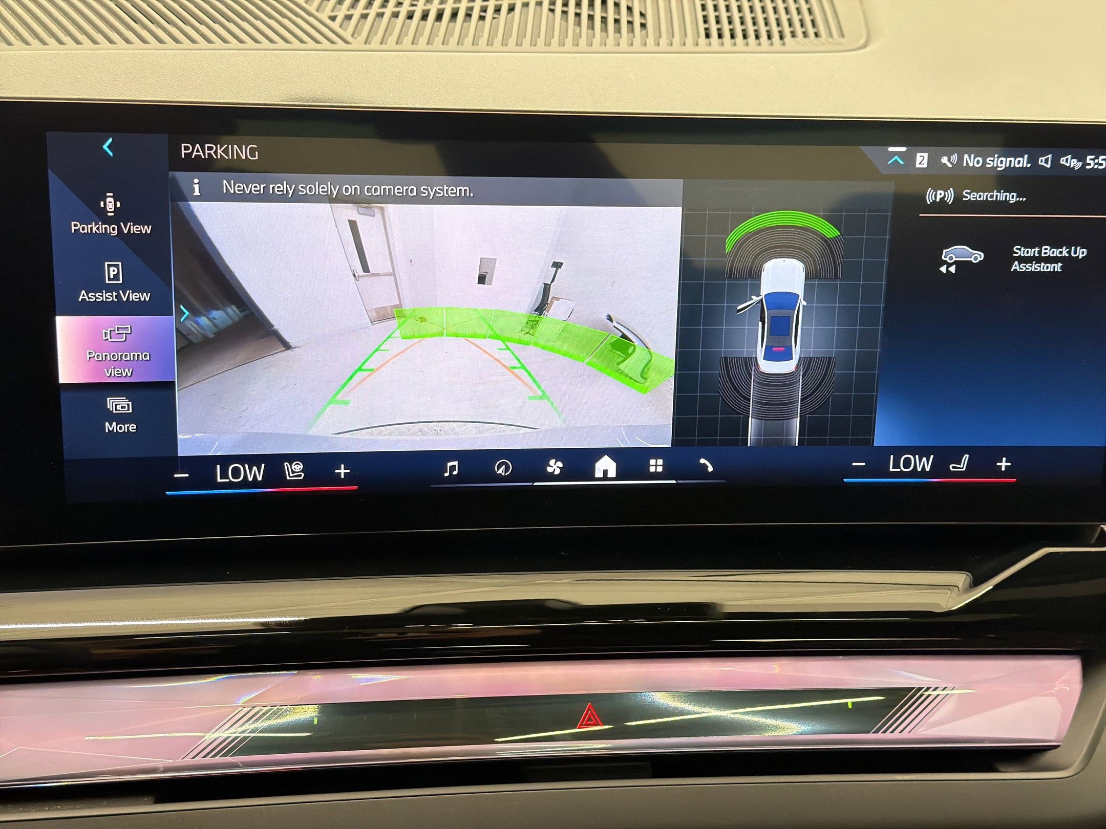 Certified 2024 BMW i5 eDrive40i w/ M Sport Package image 25