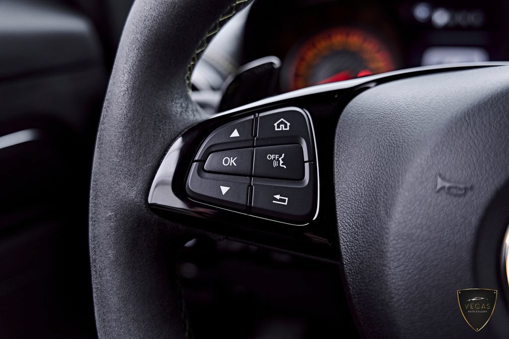 Used 2018 Mercedes-Benz AMG GT R image 59