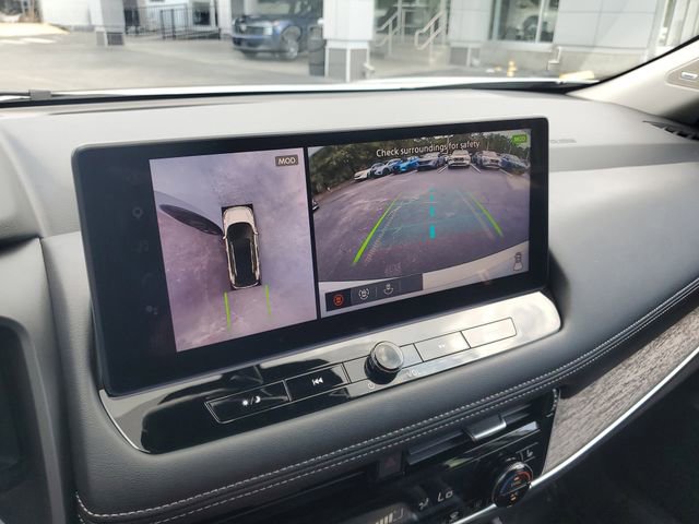 Used 2025 Nissan Rogue Platinum FWD image 24
