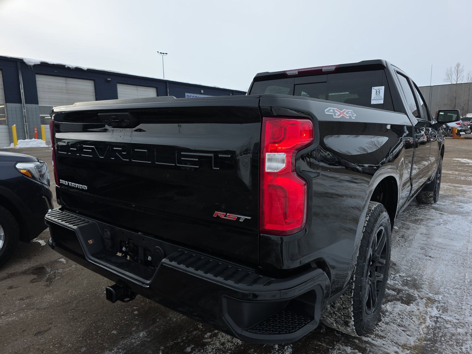 Used 2025 Chevrolet Silverado 1500 RST w/ Convenience Package II image 5