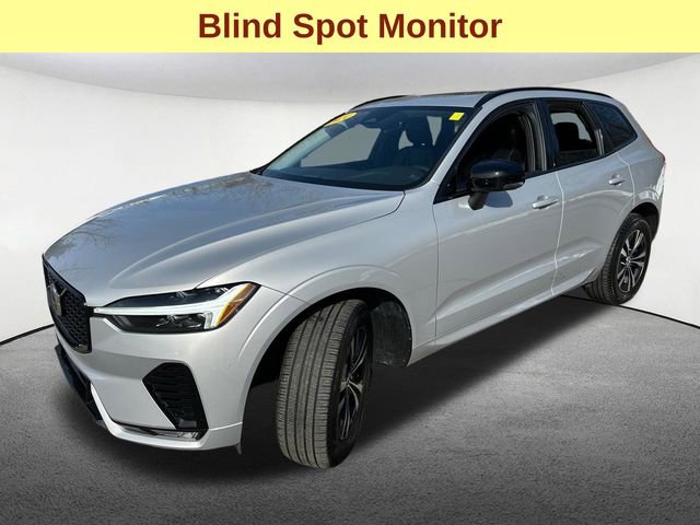 Used 2024 Volvo XC60 B5 Core image 5