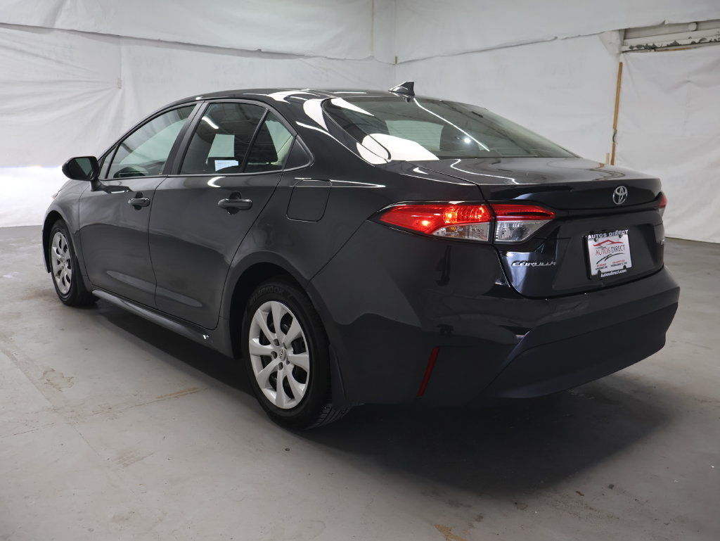 Used 2026 Toyota Corolla LE FWD image 5
