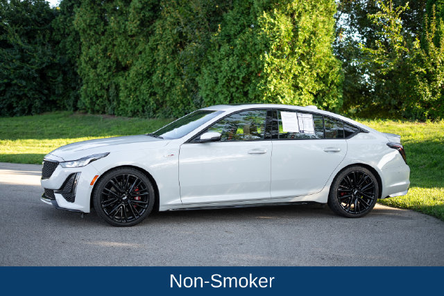 Used 2023 Cadillac CT5 V w/ Platinum Package RWD image 8