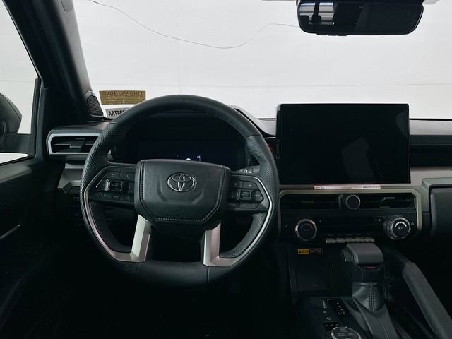 Used 2024 Toyota Tacoma TRD Off-Road image 26