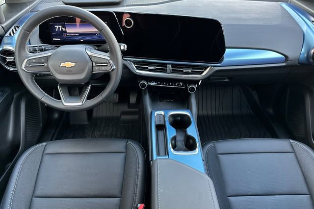 New 2026 Chevrolet Equinox EV LT w/ Convenience Package II image 18