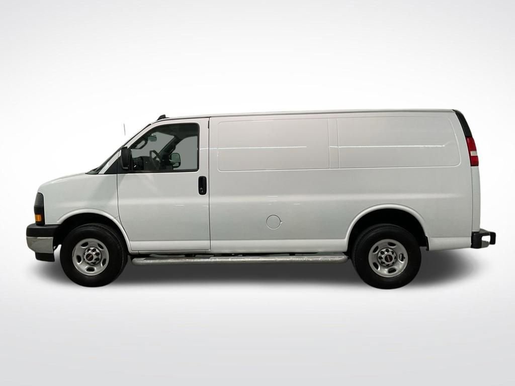 Used 2024 GMC Savana 2500 w/ Driver Convenience Package RWD image 25