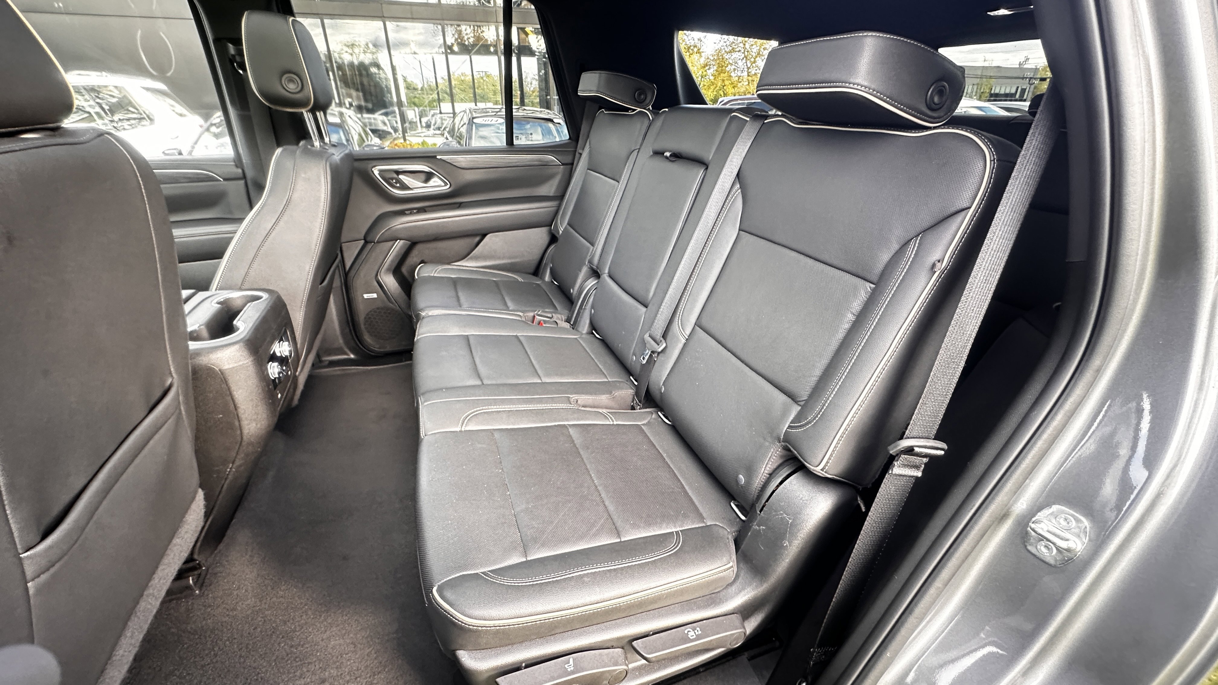 Used 2022 GMC Yukon SLT image 29