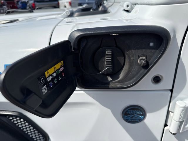 Used 2025 Jeep Wrangler Unlimited Rubicon 4xe w/ Safety Group image 19