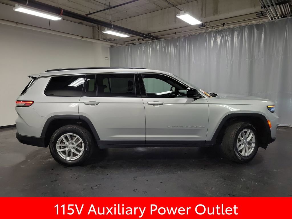 Used 2024 Jeep Grand Cherokee L Laredo w/ Luxury Tech Group I image 9