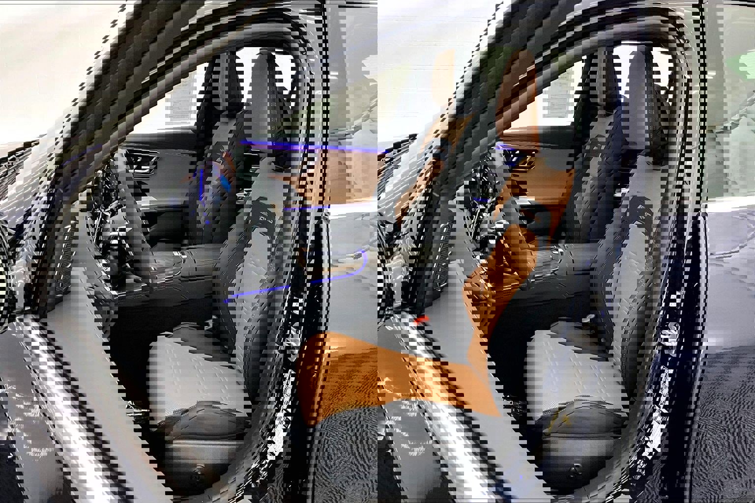 Used 2026 Mercedes-Benz E 53 AMG e 4MATIC Sedan image 15