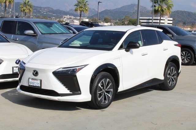 Certified 2024 Lexus RZ 300e Premium w/ Accessory Package (Z1) image 3