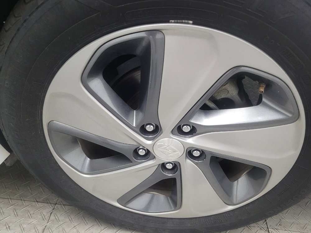 Used 2017 Hyundai Sonata Limited w/ Ultimate Package 02 FWD image 31