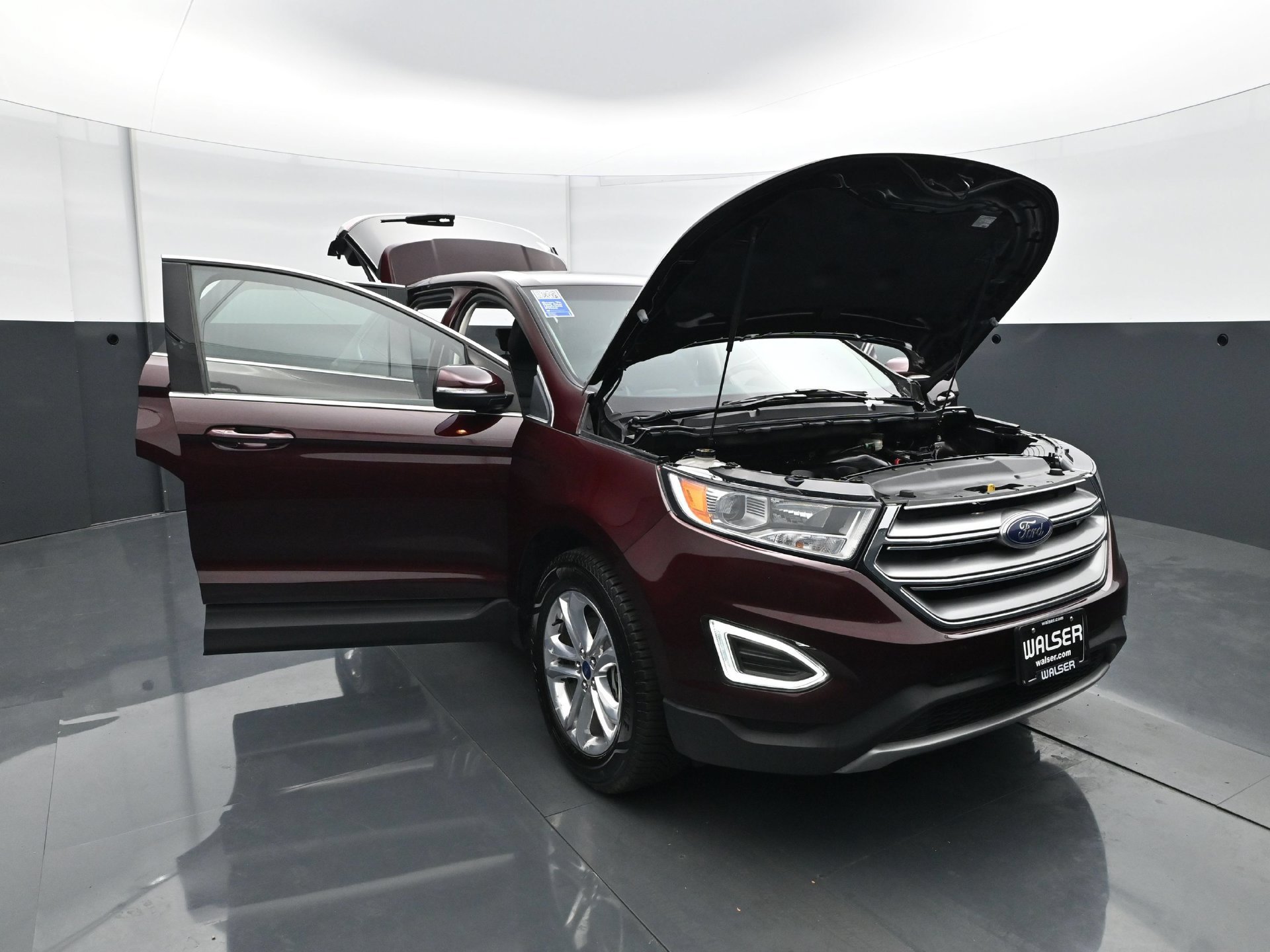 Used 2018 Ford Edge SEL w/ Equipment Group 201A AWD/4WD image 37