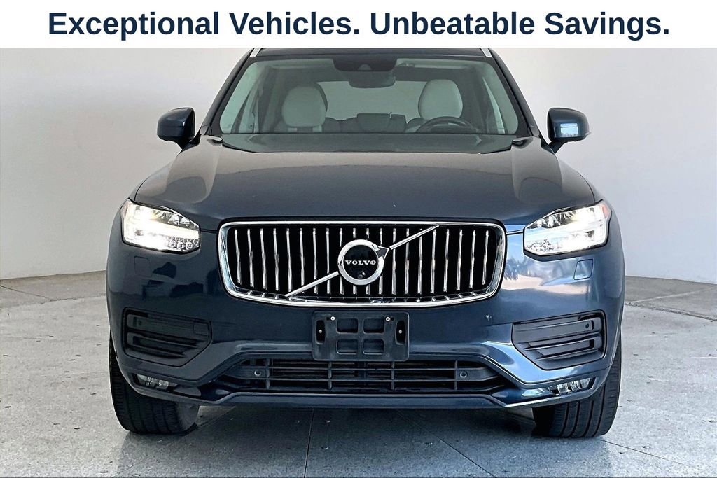 Used 2021 Volvo XC90 T6 Momentum w/ Advanced Package AWD/4WD image 3