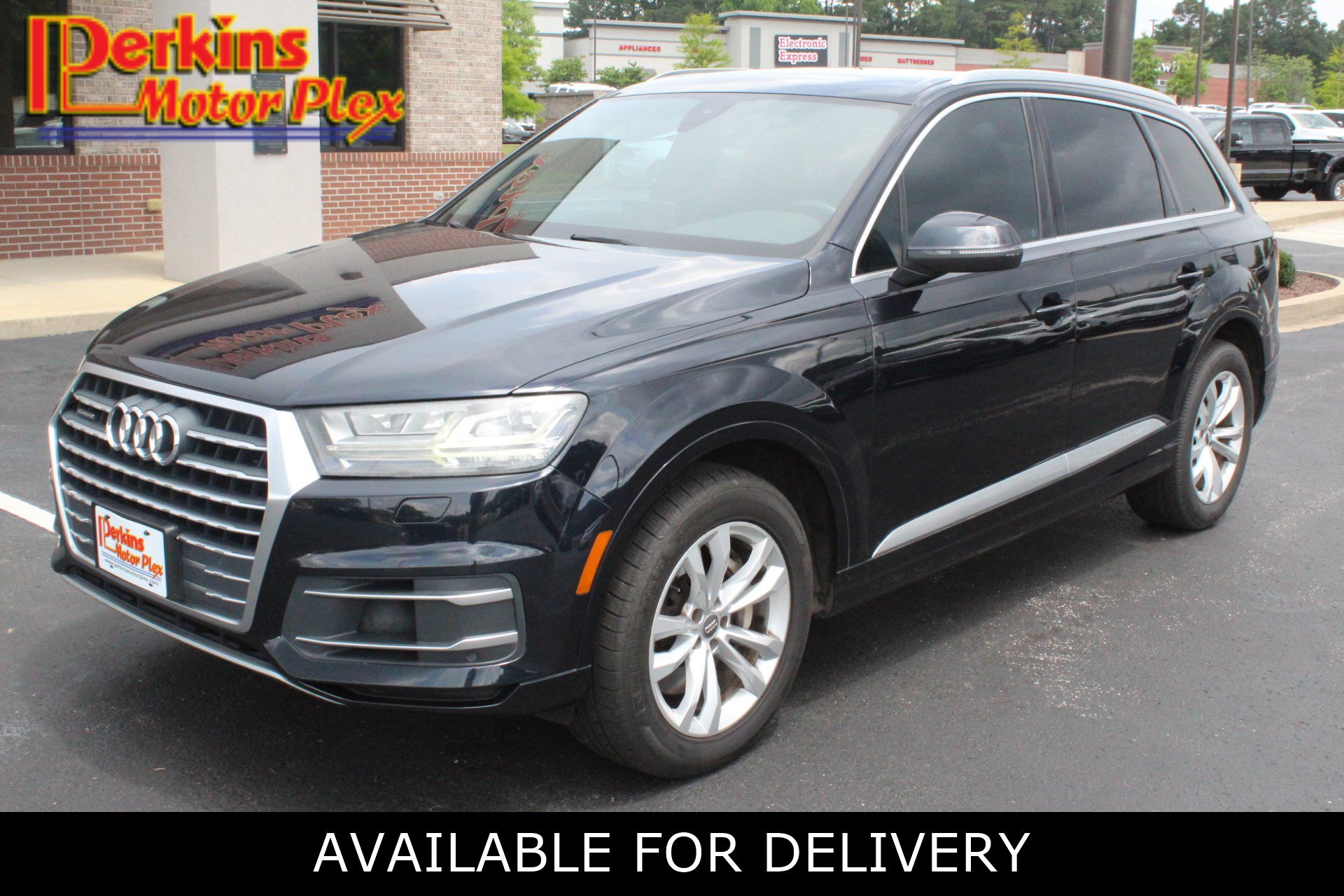 Used 2017 Audi Q7 3.0T Premium Plus AWD/4WD image 1