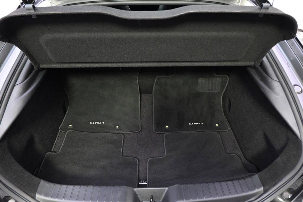 Used 2023 MAZDA MAZDA3 s image 19