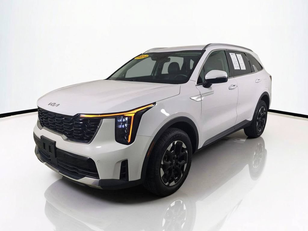 Used 2024 Kia Sorento S AWD/4WD image 9