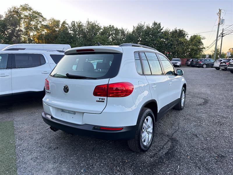 Used 2017 Volkswagen Tiguan S image 4
