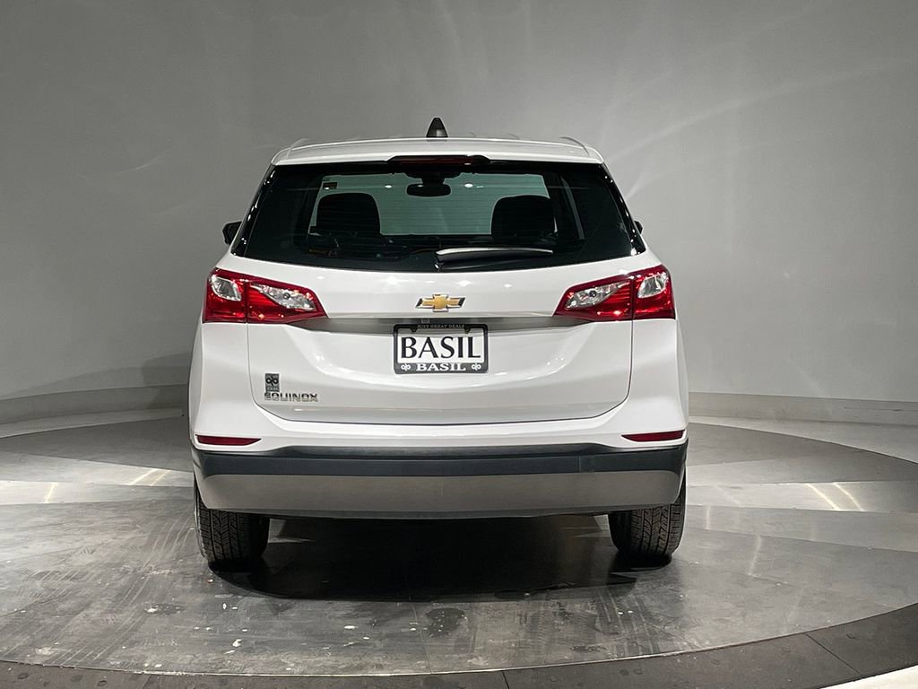 Used 2020 Chevrolet Equinox LS image 12