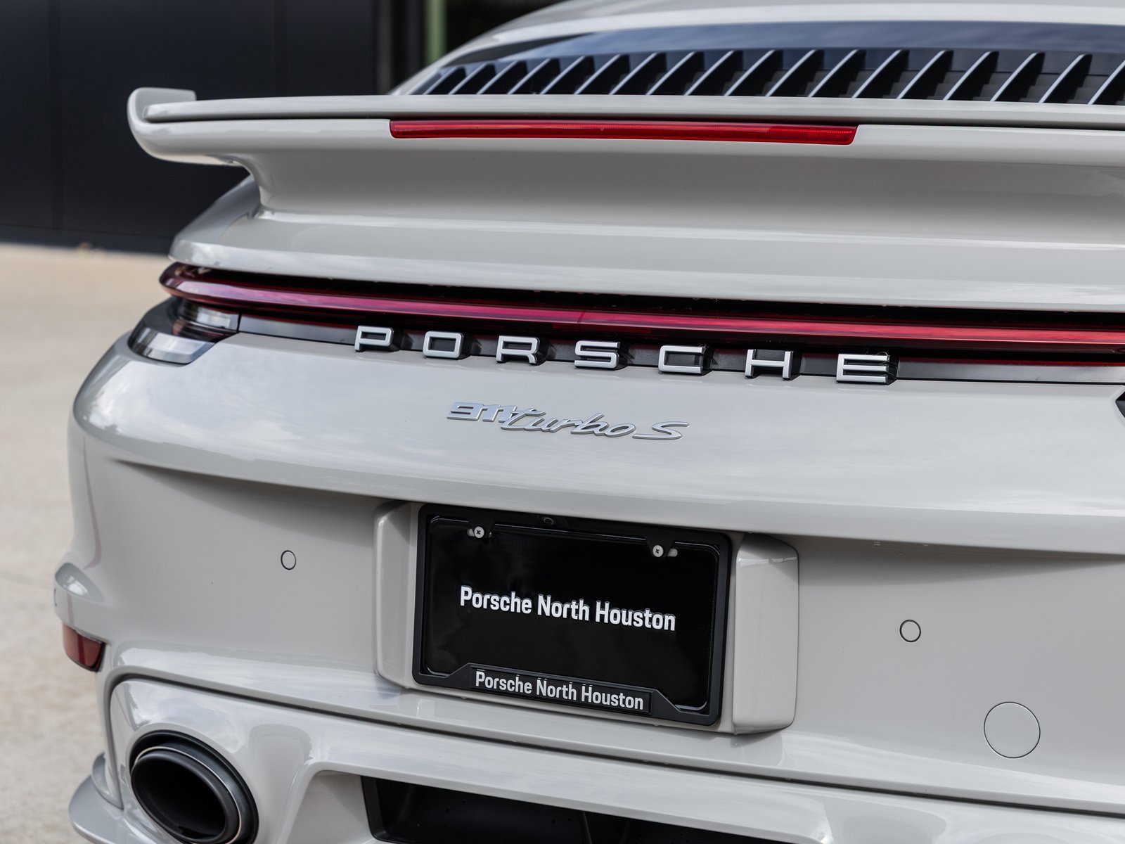 Certified 2022 Porsche 911 Turbo S w/ 911 Turbo Sportdesign Package image 16