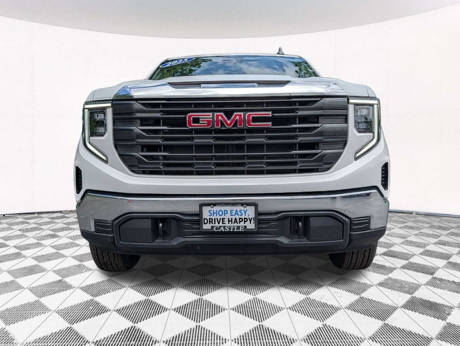 Used 2025 GMC Sierra 1500 Pro w/ Pro Value Package AWD/4WD image 15