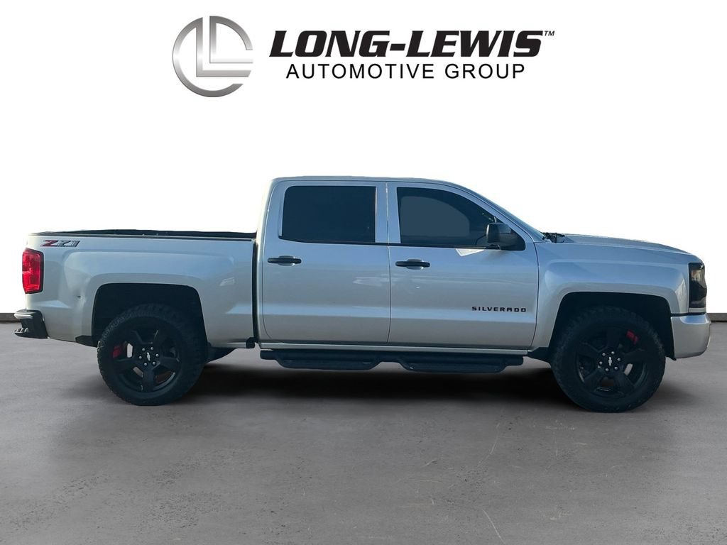 Used 2018 Chevrolet Silverado 1500 LTZ Z71 w/ Redline Edition AWD/4WD image 8