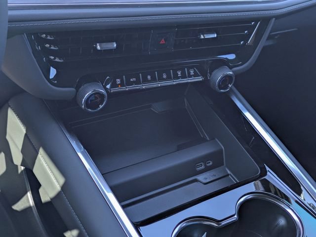 New 2026 Chevrolet Suburban LS w/ LS Custom Edition AWD/4WD image 20