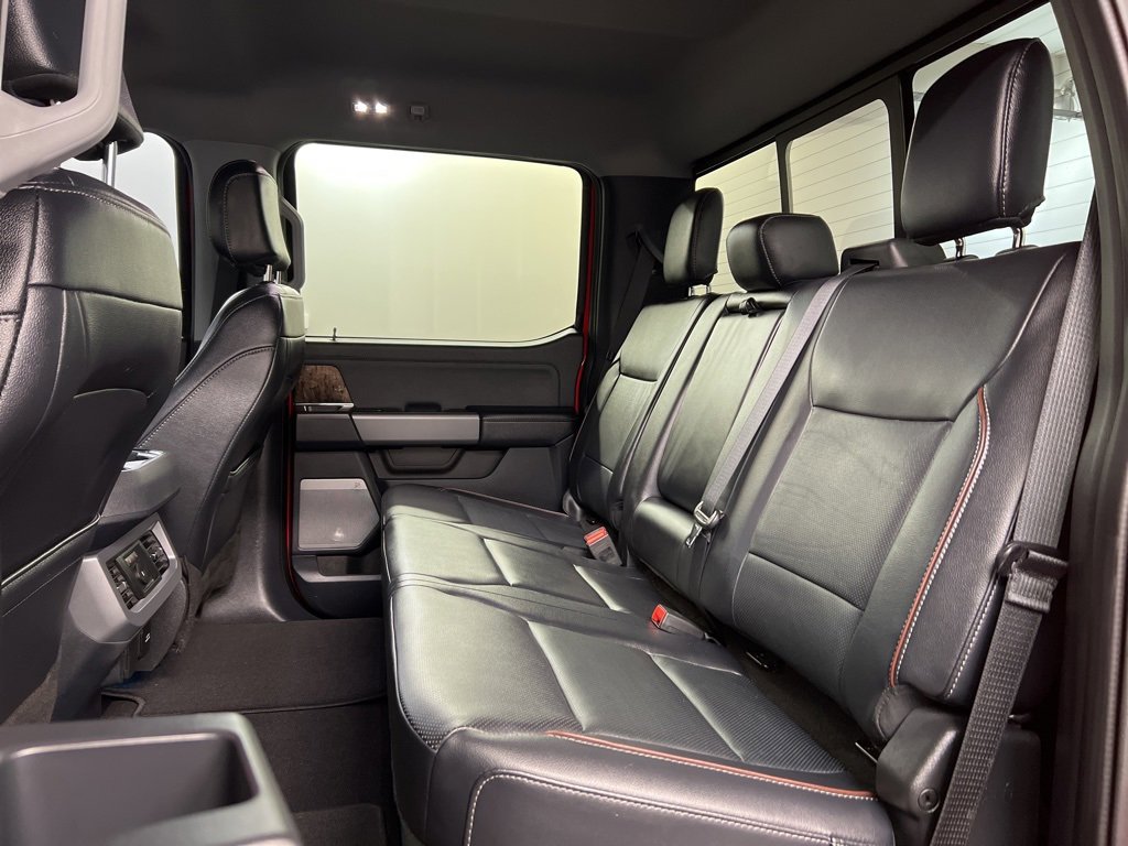 Used 2024 Ford F250 Lariat w/ Black Appearance Package image 29