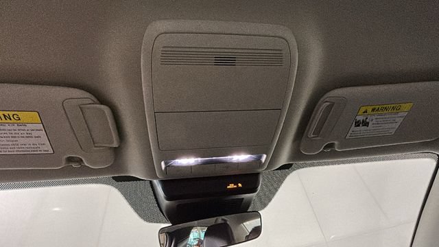 Used 2024 MAZDA MAZDA3 s FWD image 26