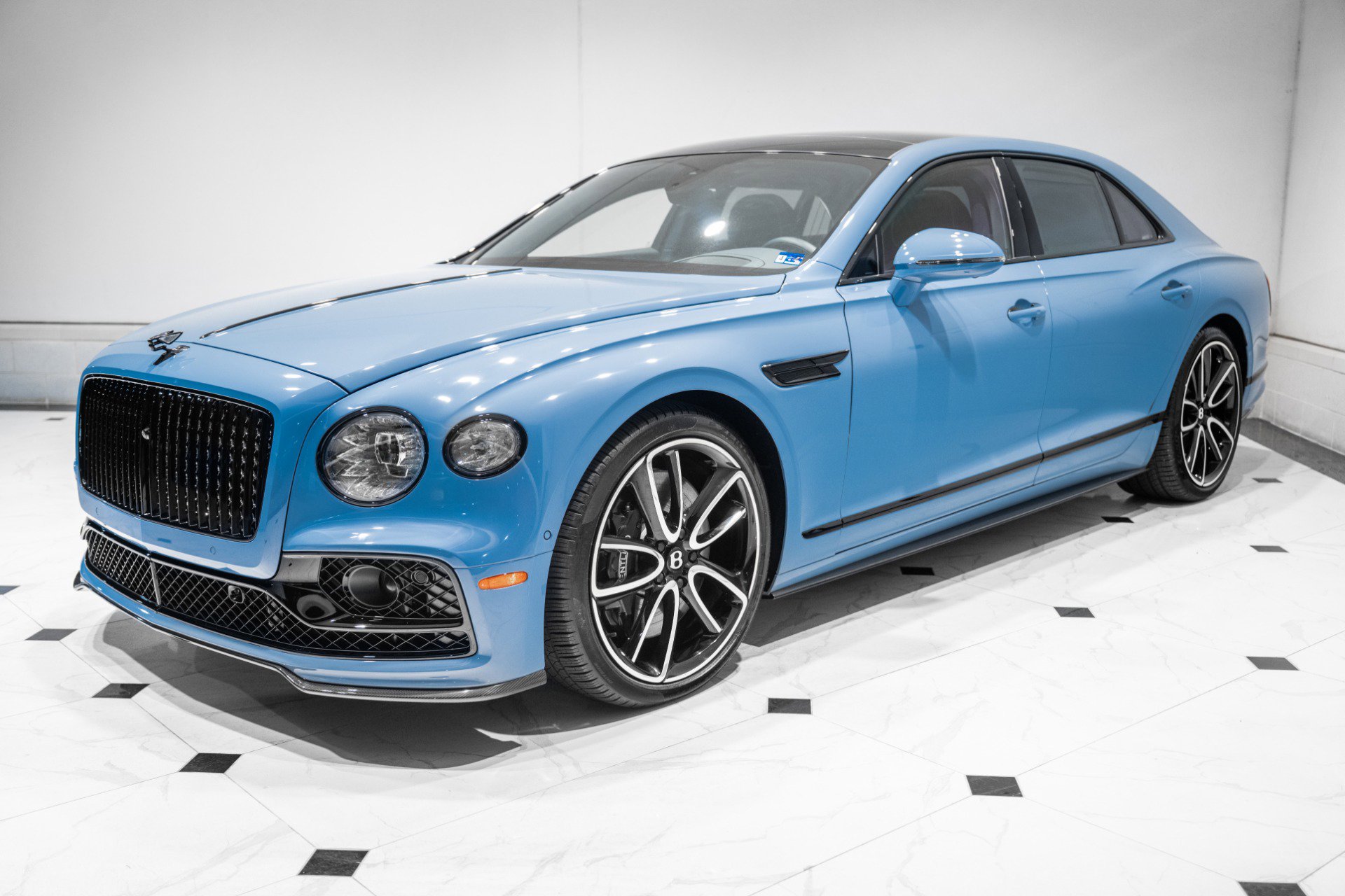 Certified 2024 Bentley Flying Spur V8 AWD/4WD image 9