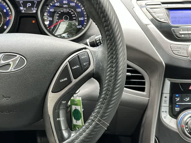 Used 2013 Hyundai Elantra Limited FWD image 10