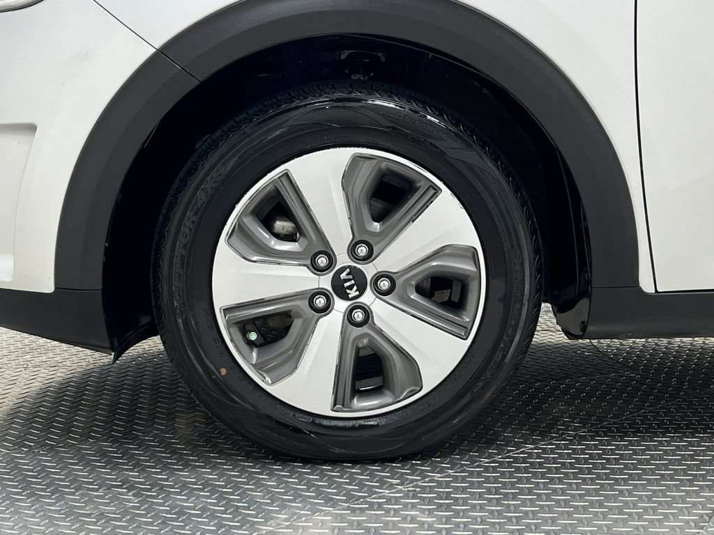 Used 2019 Kia Niro LX FWD image 35