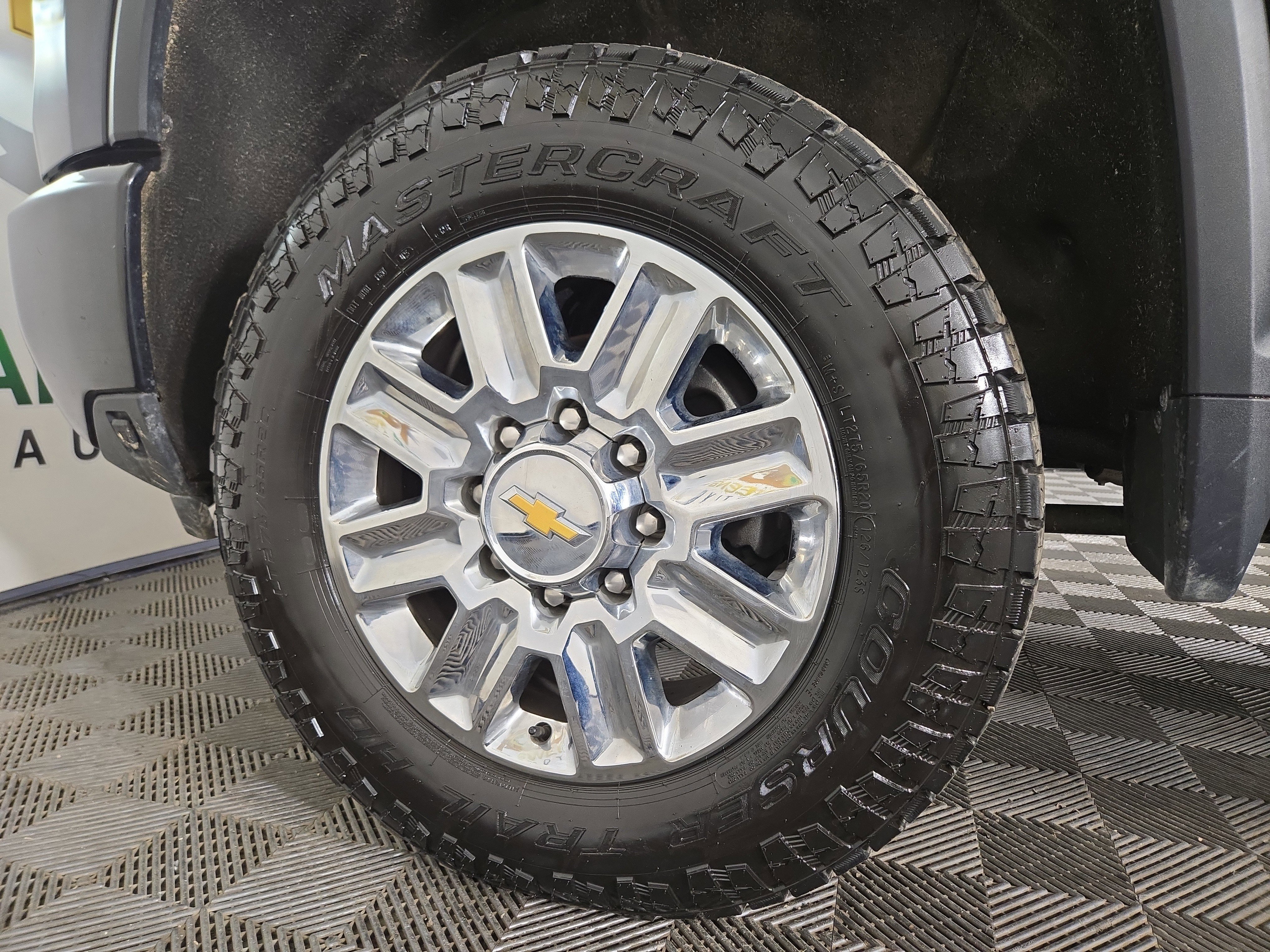 Certified 2024 Chevrolet Silverado 3500 High Country w/ High Country Premium Package image 36