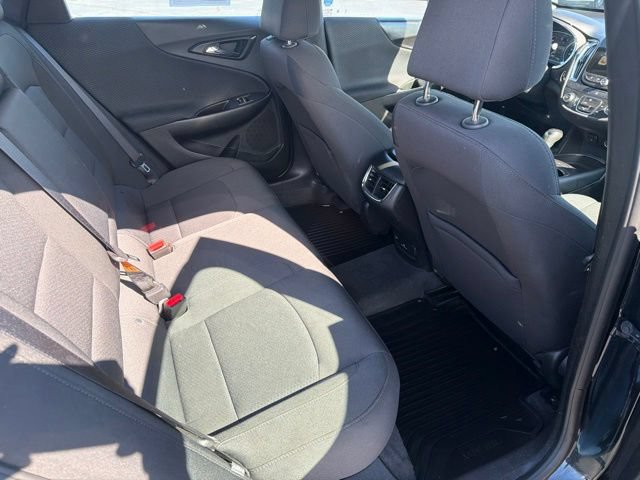 Used 2018 Chevrolet Malibu LT FWD image 33