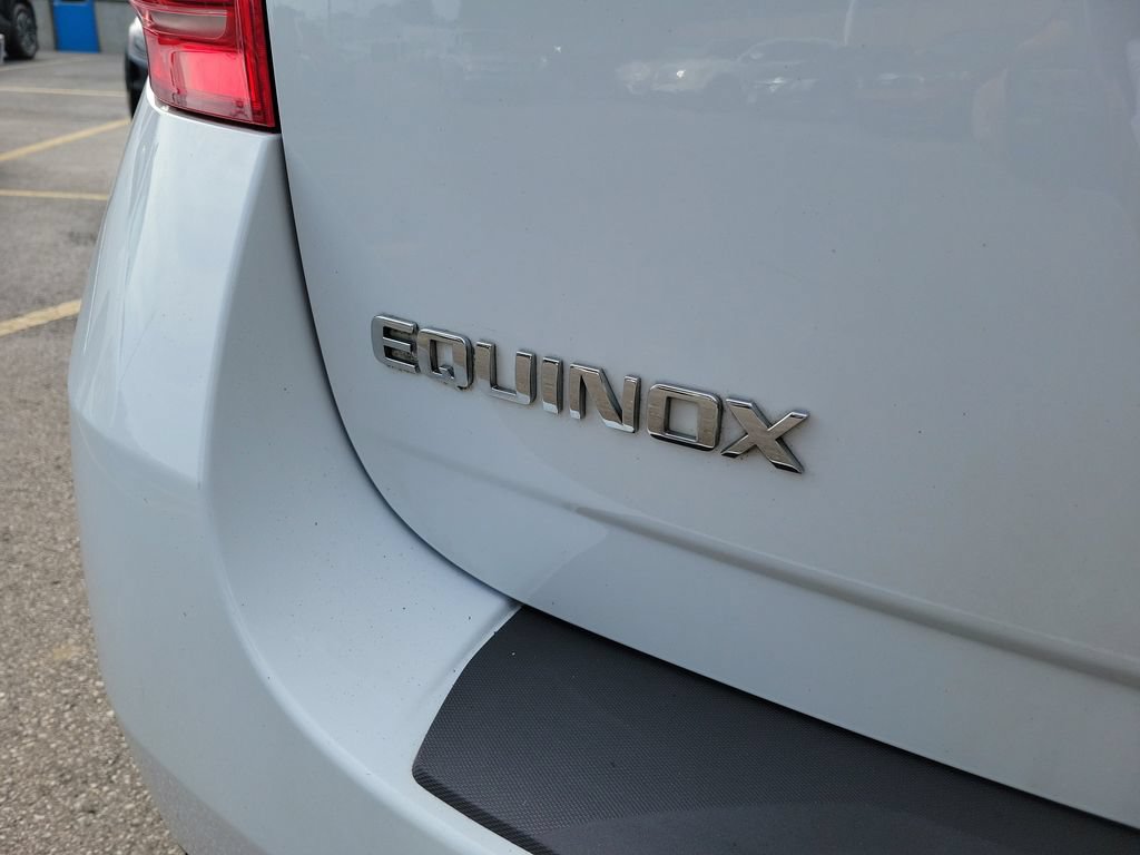 Used 2017 Chevrolet Equinox LT w/ Convenience Package FWD image 8