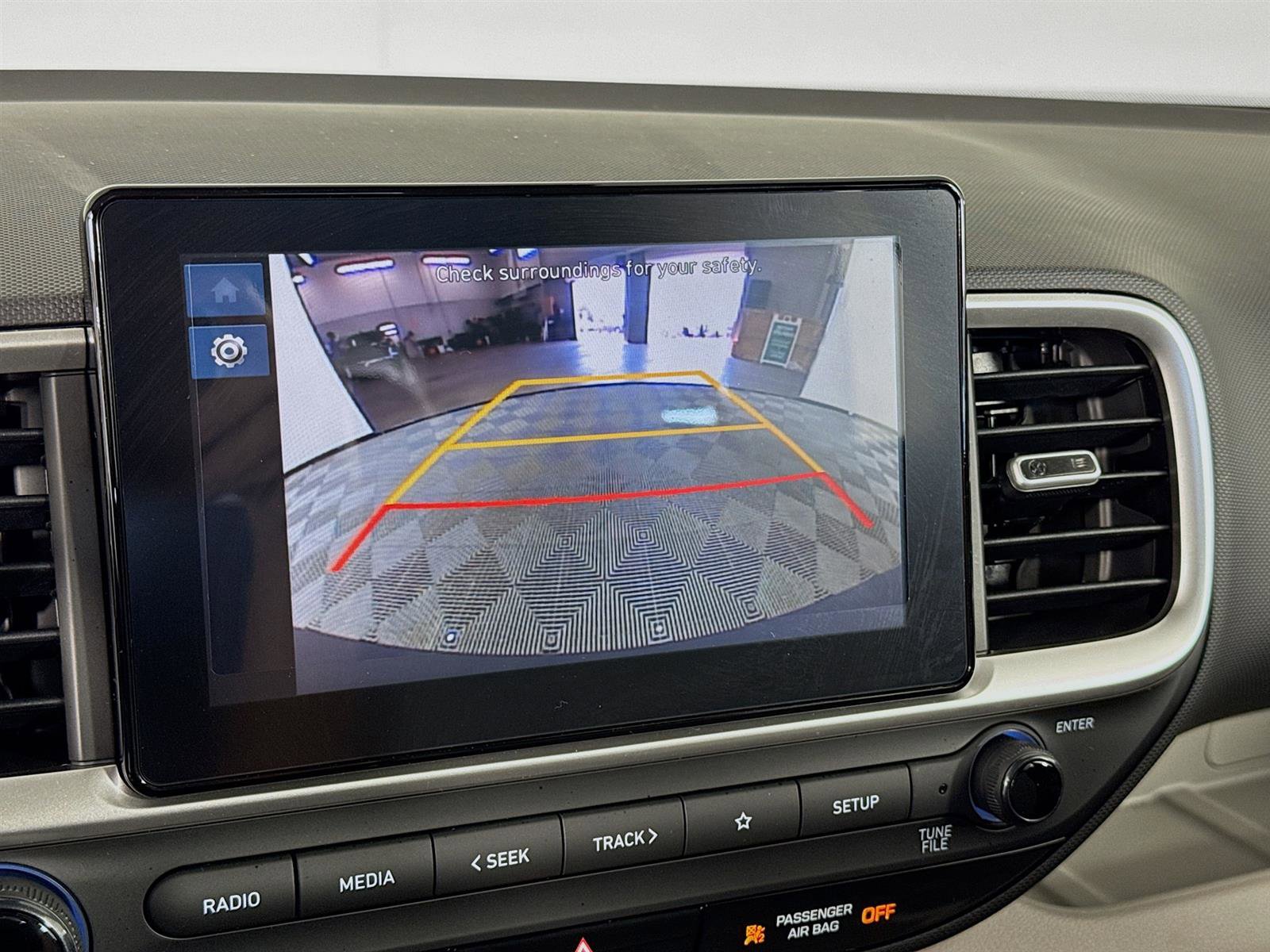 New 2025 Hyundai Venue SEL image 16