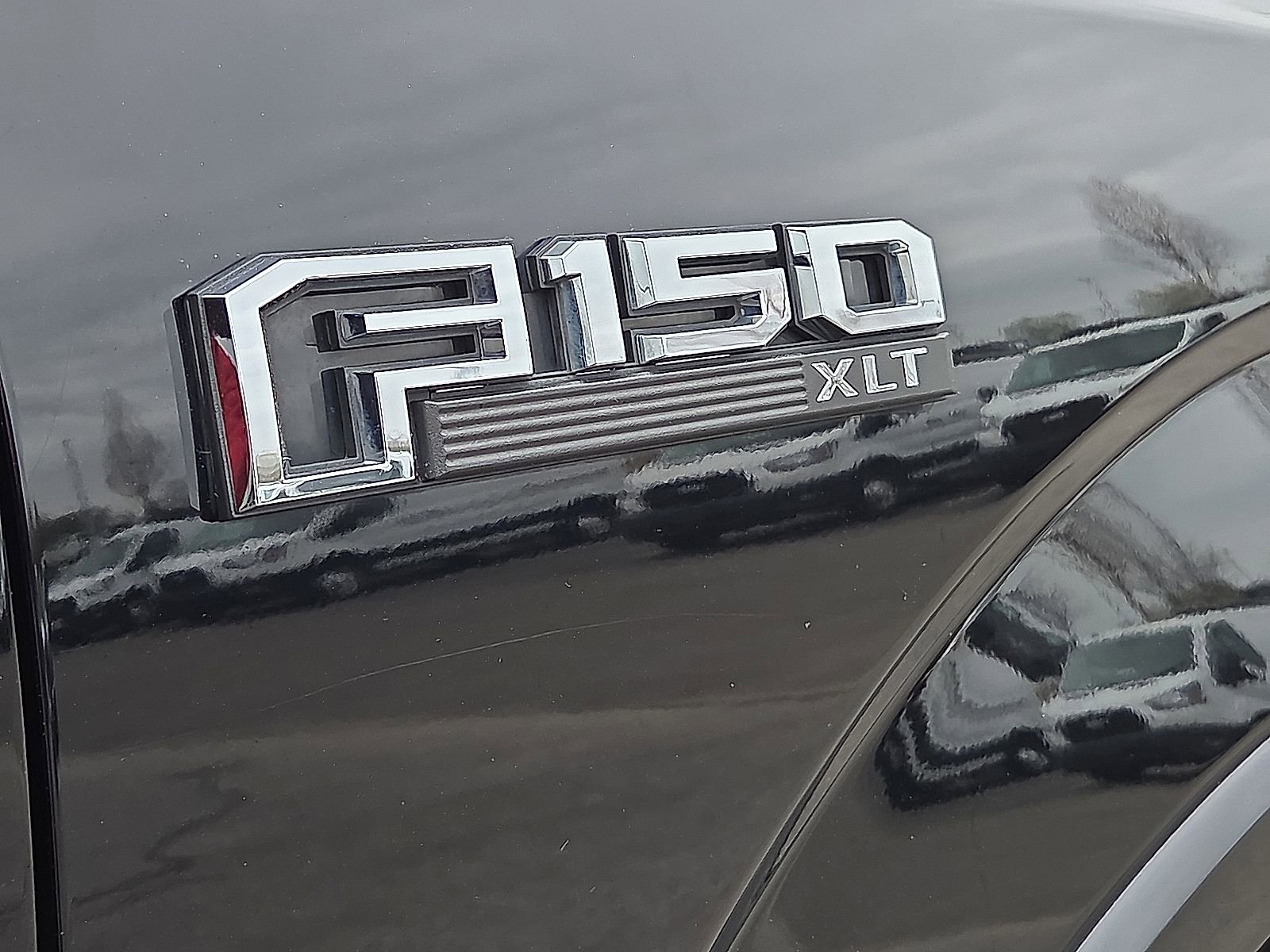 Used 2018 Ford F150 XLT w/ Equipment Group 302A Luxury image 8