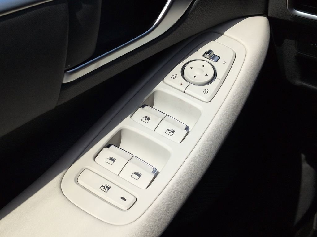 New 2026 Hyundai Sonata SEL FWD image 9