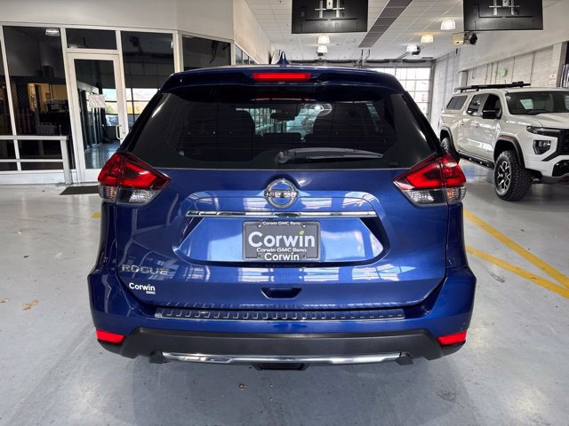 Used 2020 Nissan Rogue S FWD image 5