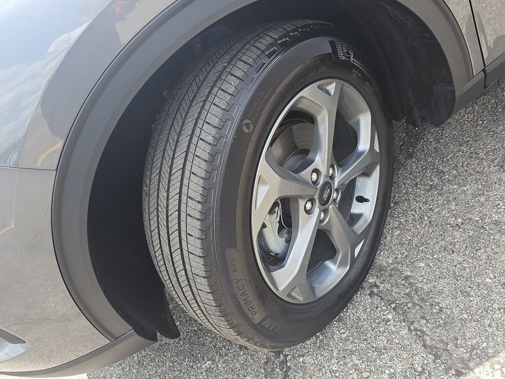 Used 2025 Ford Escape ST-Line w/ Equipment Group 301A FWD image 32