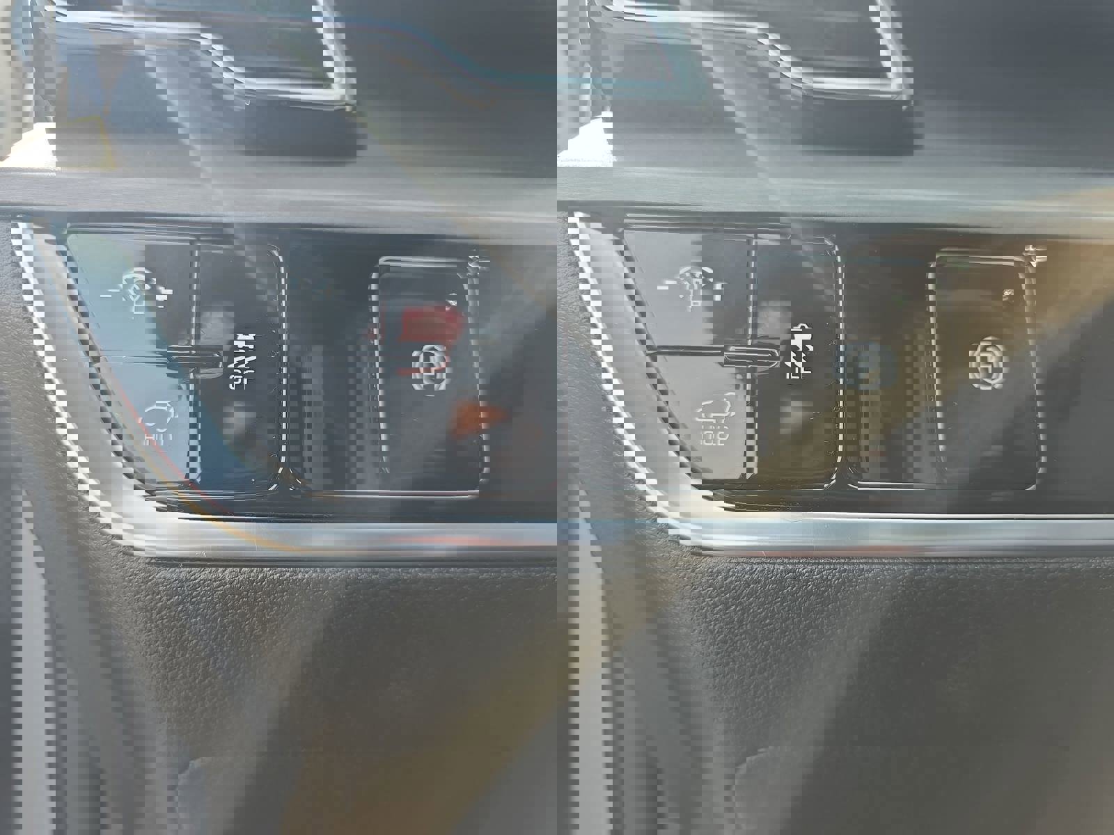 Used 2023 Kia Sportage X-Line w/ X-Line Premium Package image 28