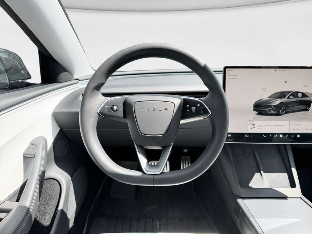 Used 2024 Tesla Model 3 Performance AWD/4WD image 9