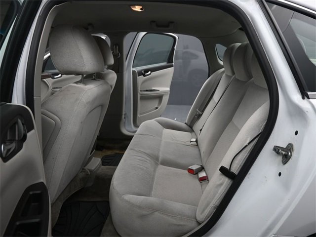 Used 2011 Chevrolet Impala LS image 13