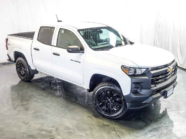 New 2026 Chevrolet Colorado W/T w/ WT Custom Package AWD/4WD image 6