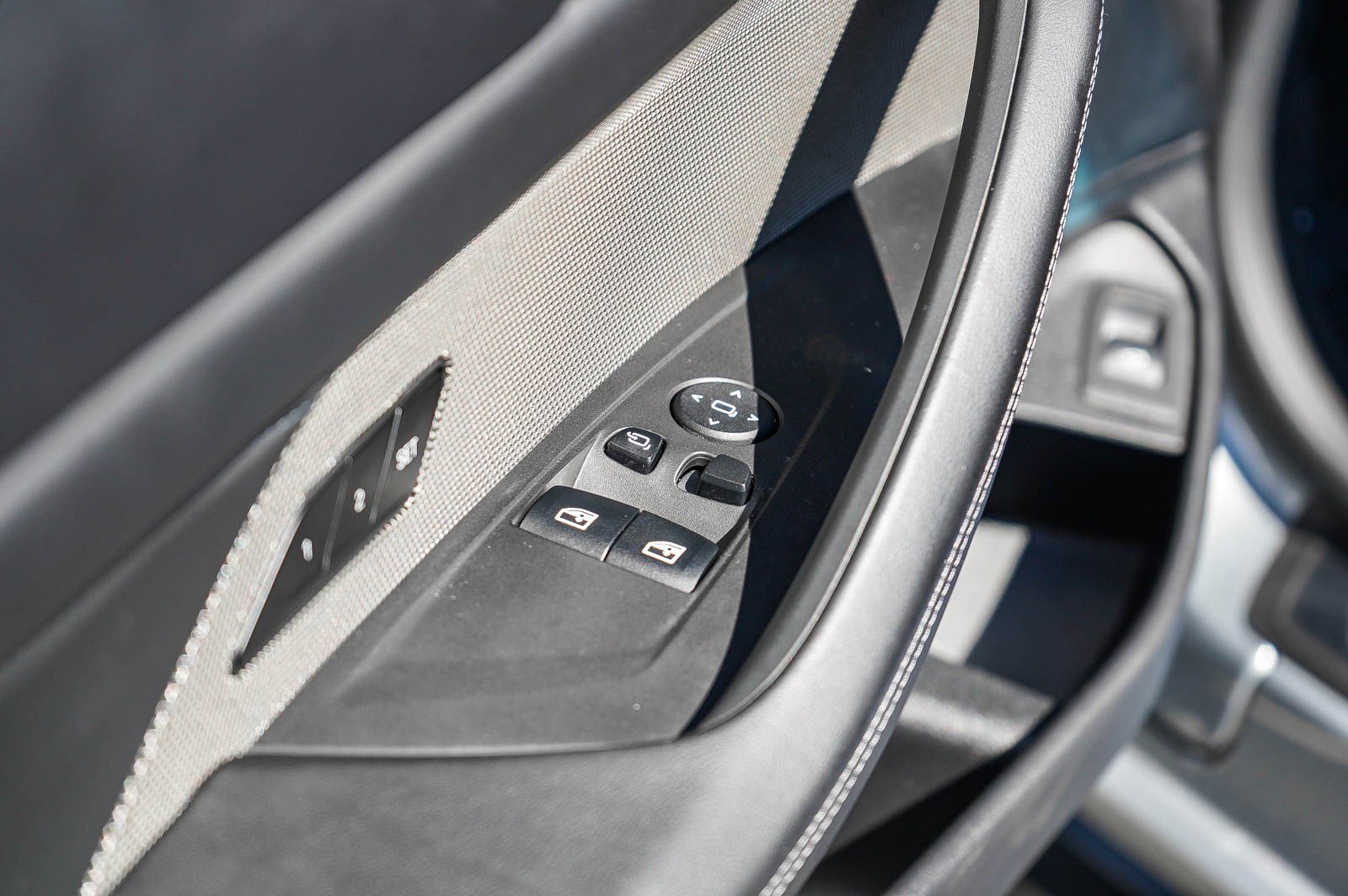 Used 2023 BMW M4 Competition w/ Parking Assistance Package image 18