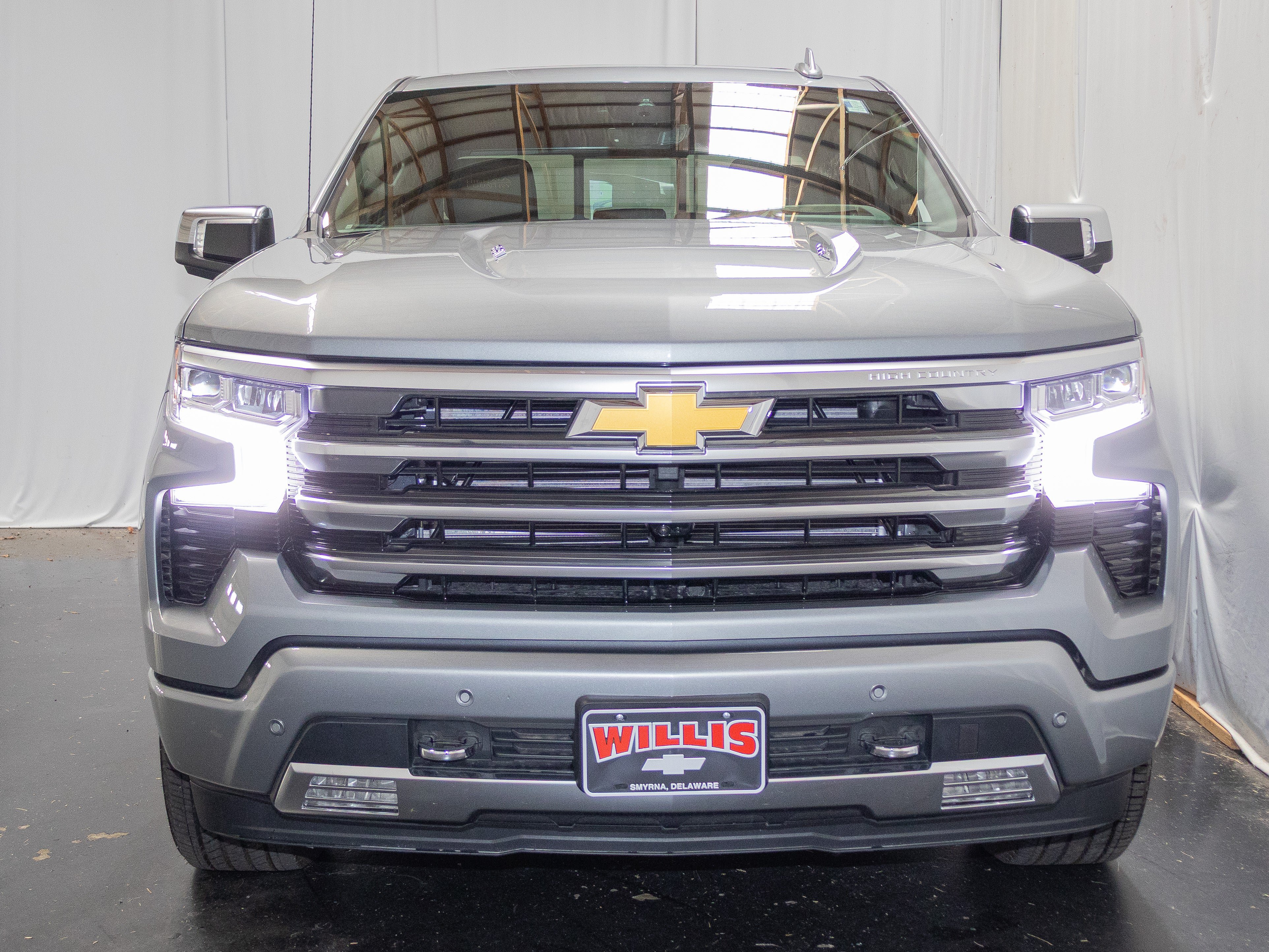 New 2026 Chevrolet Silverado 1500 High Country AWD/4WD image 2