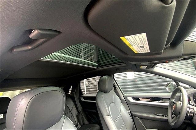 New 2026 Porsche Cayenne E-Hybrid image 32