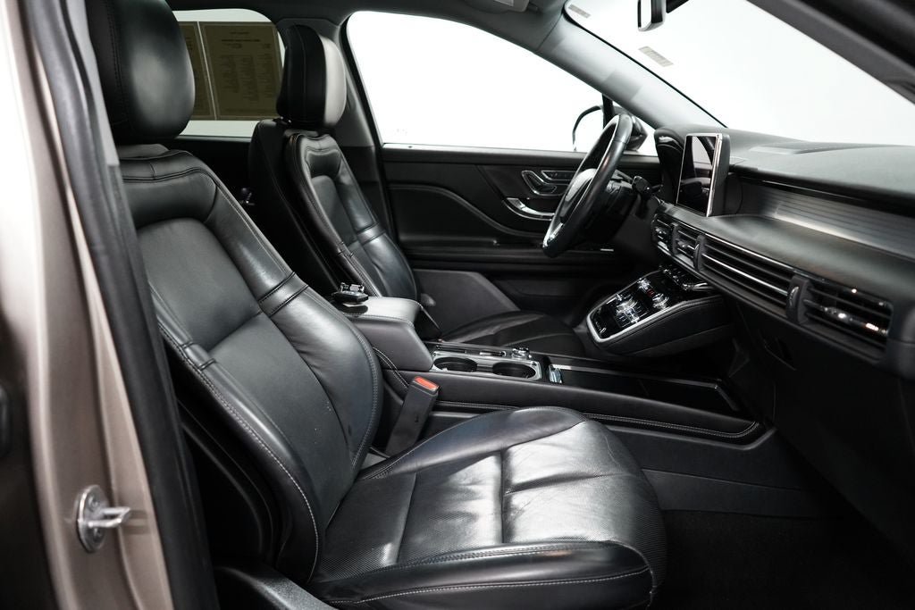 Used 2020 Lincoln Corsair FWD w/ Premium Package image 23