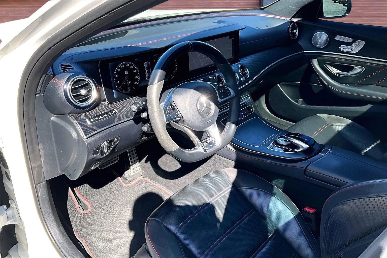 Used 2018 Mercedes-Benz E 43 AMG 4MATIC Sedan image 14